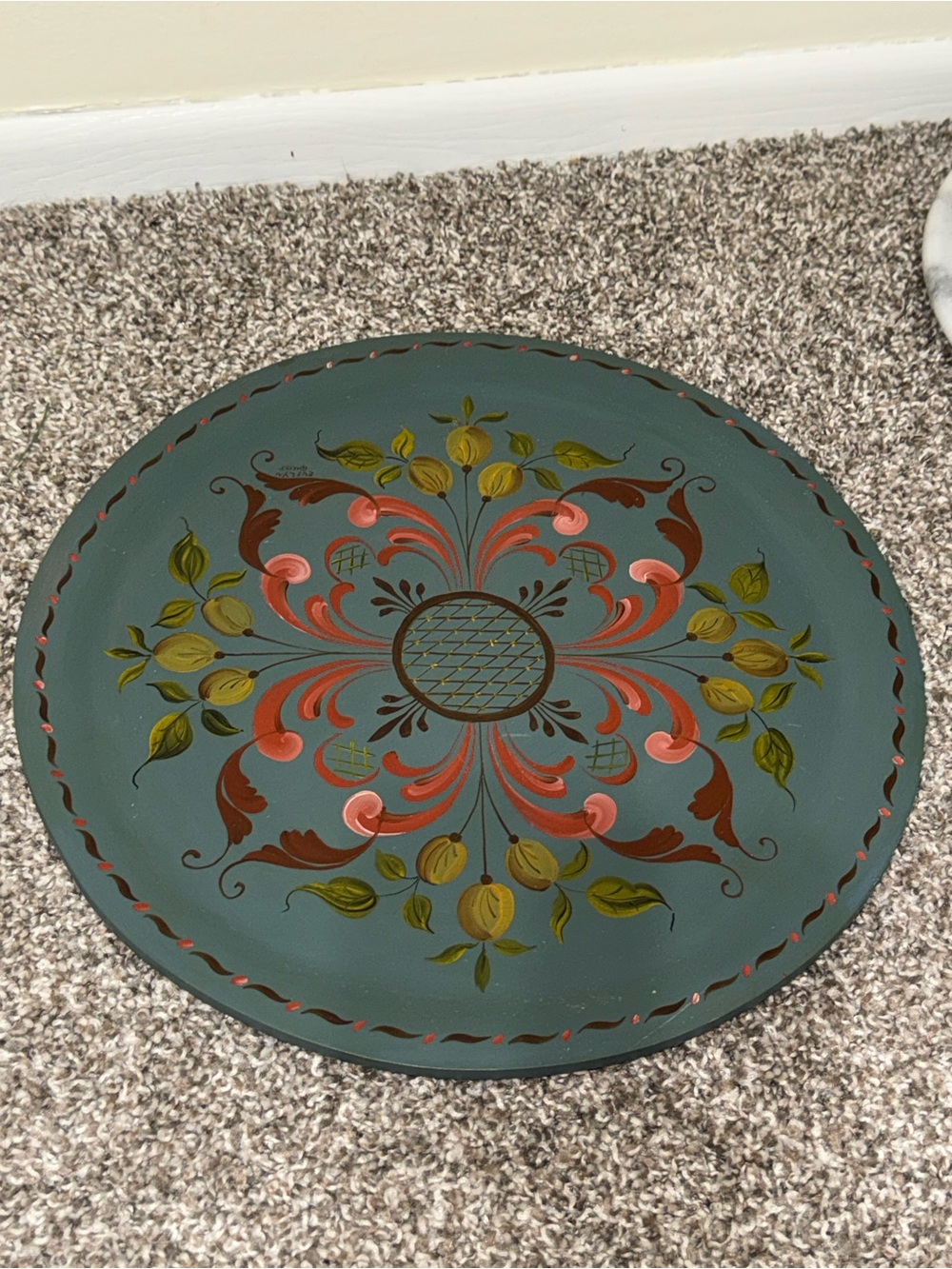 Scandinavian round hand painted art wall decoration